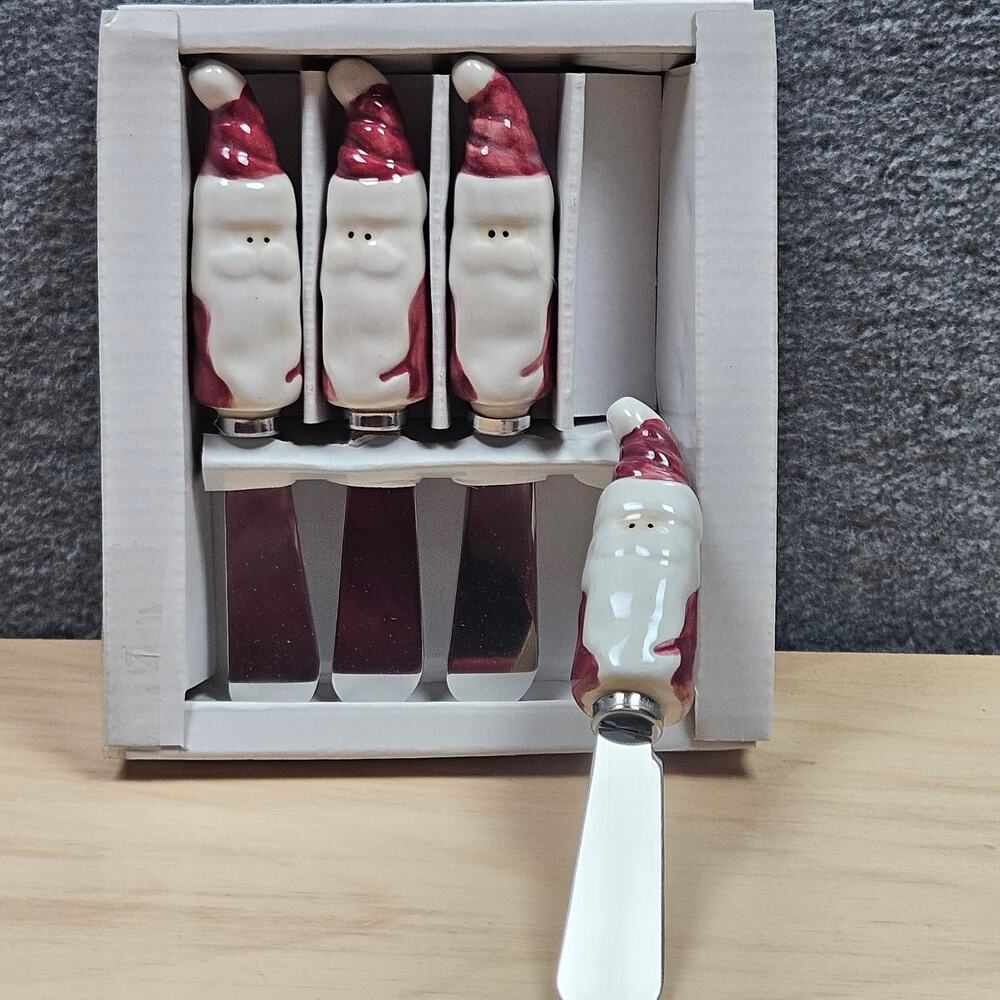 Lot of 2 Boxed Vintage Christmas Holiday Cheese Spreaders Ceramic Entertainment